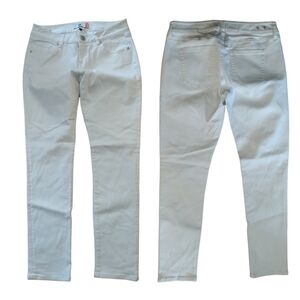 Cabi white denim Slim Boyfriend jeans size 4